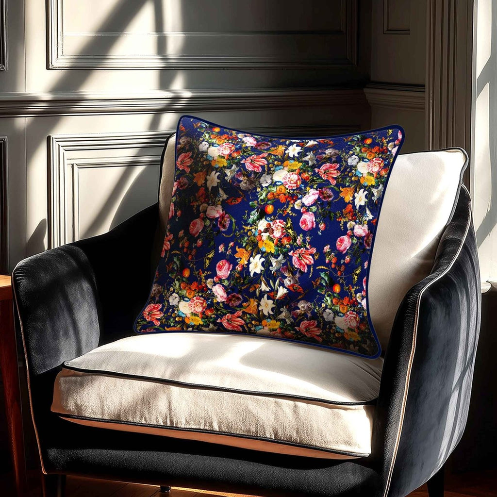 Floral Dream | Sustainable Velvet Cushion - Midnight 40 x 40 cm Standard by Izabela Peters
