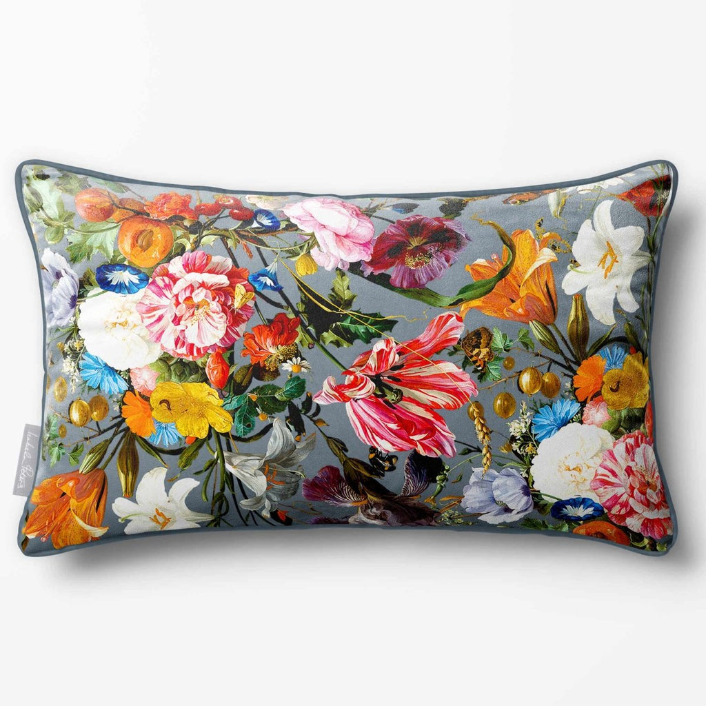Floral Dream | Sustainable Velvet Rectangle Cushion - French Grey 50 x 30 cm Piped by Izabela Peters
