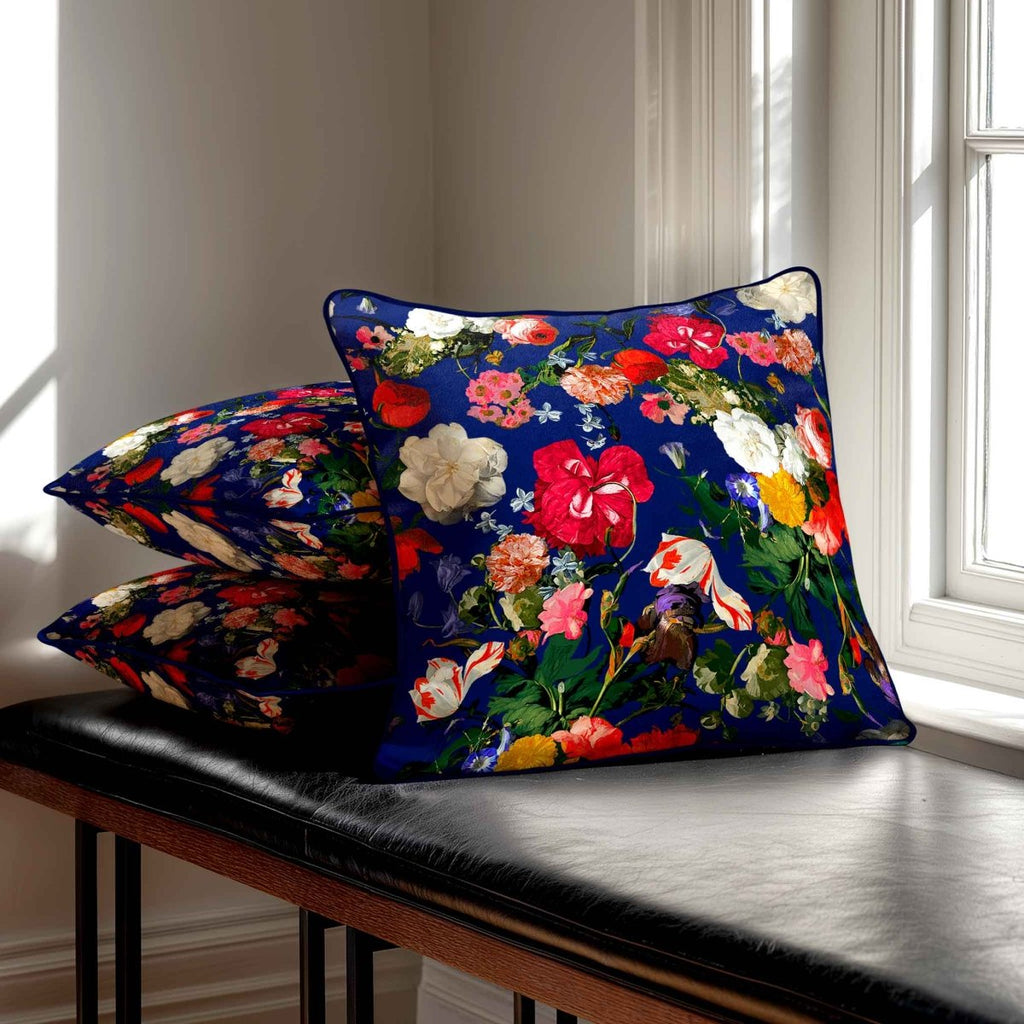 Garden Bouquet | Sustainable Velvet Cushion - Midnight 40 x 40 cm Standard by Izabela Peters