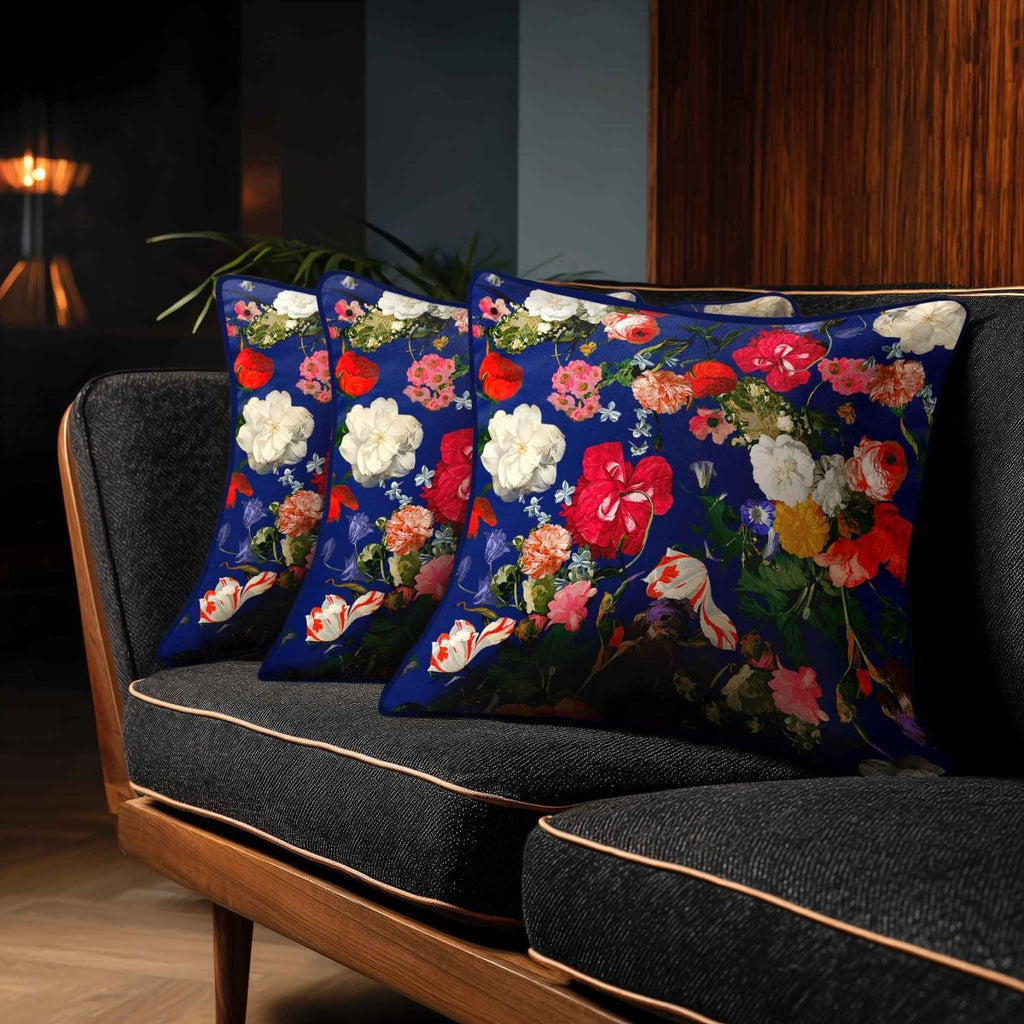 Garden Bouquet | Sustainable Velvet Cushion - Midnight 40 x 40 cm Standard by Izabela Peters