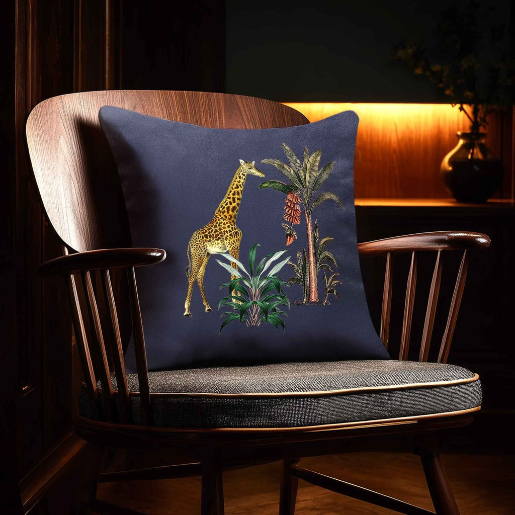 Giraffe | Sustainable Velvet Cushion - Graphite 40 x 40 cm Standard by Izabela Peters