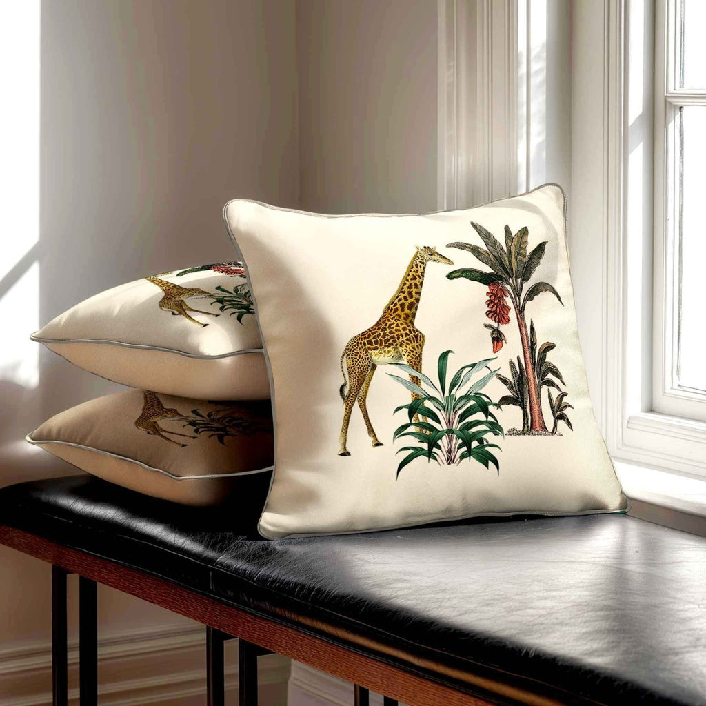 Giraffe | Sustainable Velvet Cushion - Ivory Cream 40 x 40 cm Standard by Izabela Peters