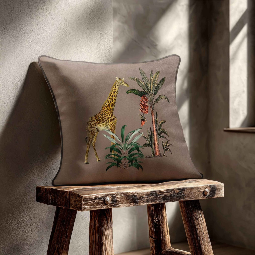 Giraffe | Sustainable Velvet Cushion - Dovedale Stone 40 x 40 cm Standard by Izabela Peters