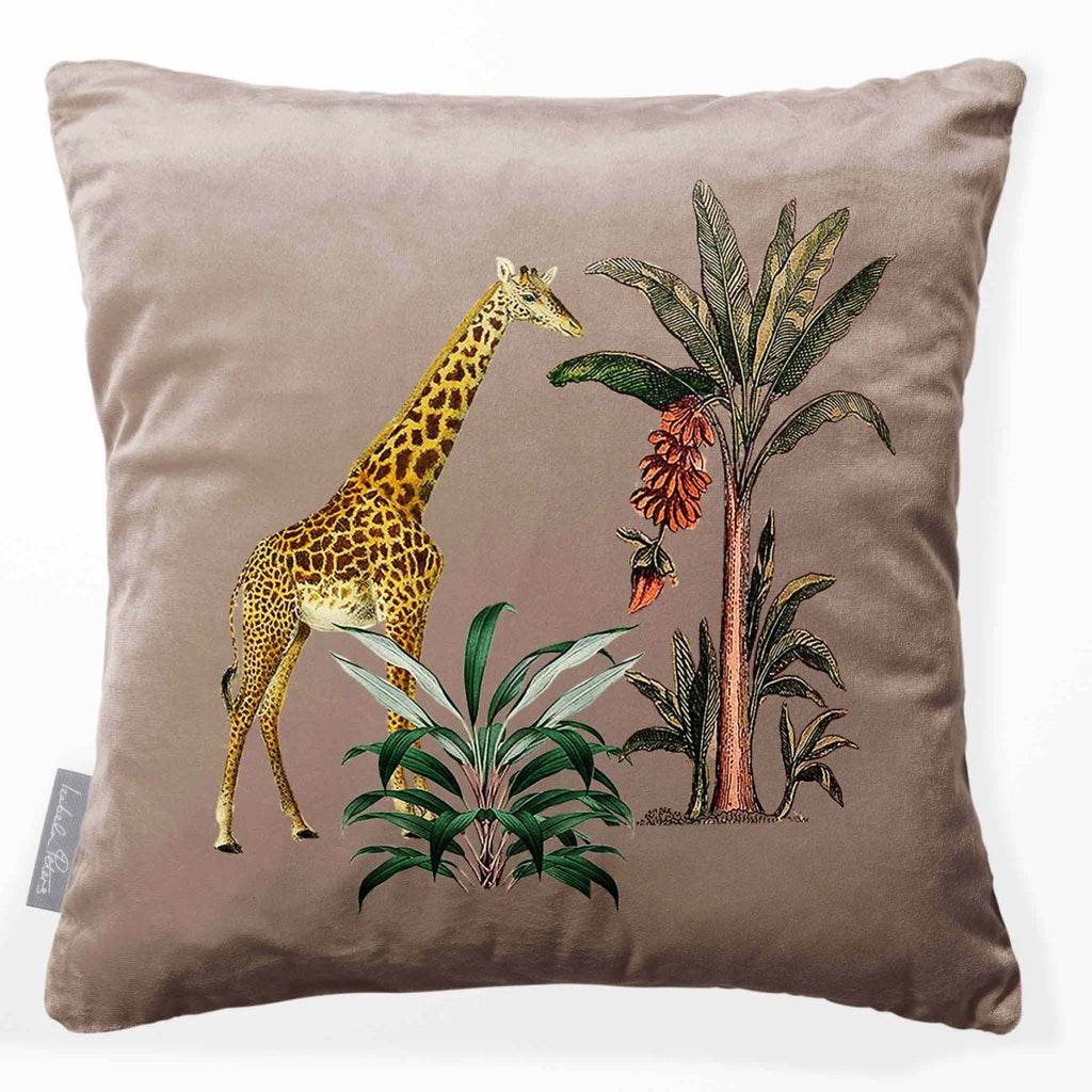 Giraffe | Sustainable Velvet Cushion - Dovedale Stone 40 x 40 cm Smooth by Izabela Peters