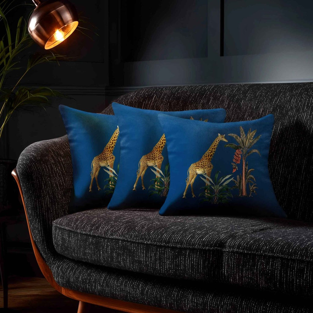 Giraffe | Sustainable Velvet Cushion - Estate Blue 40 x 40 cm Standard by Izabela Peters