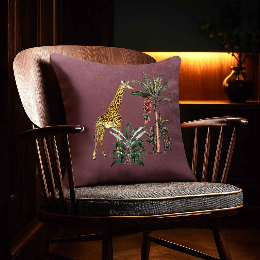 Giraffe | Sustainable Velvet Cushion - Italian Grape 40 x 40 cm Standard by Izabela Peters