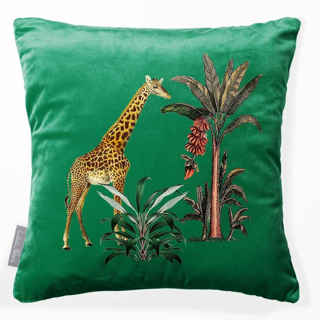 Giraffe | Sustainable Velvet Cushion - Emerald Green 40 x 40 cm Smooth by Izabela Peters