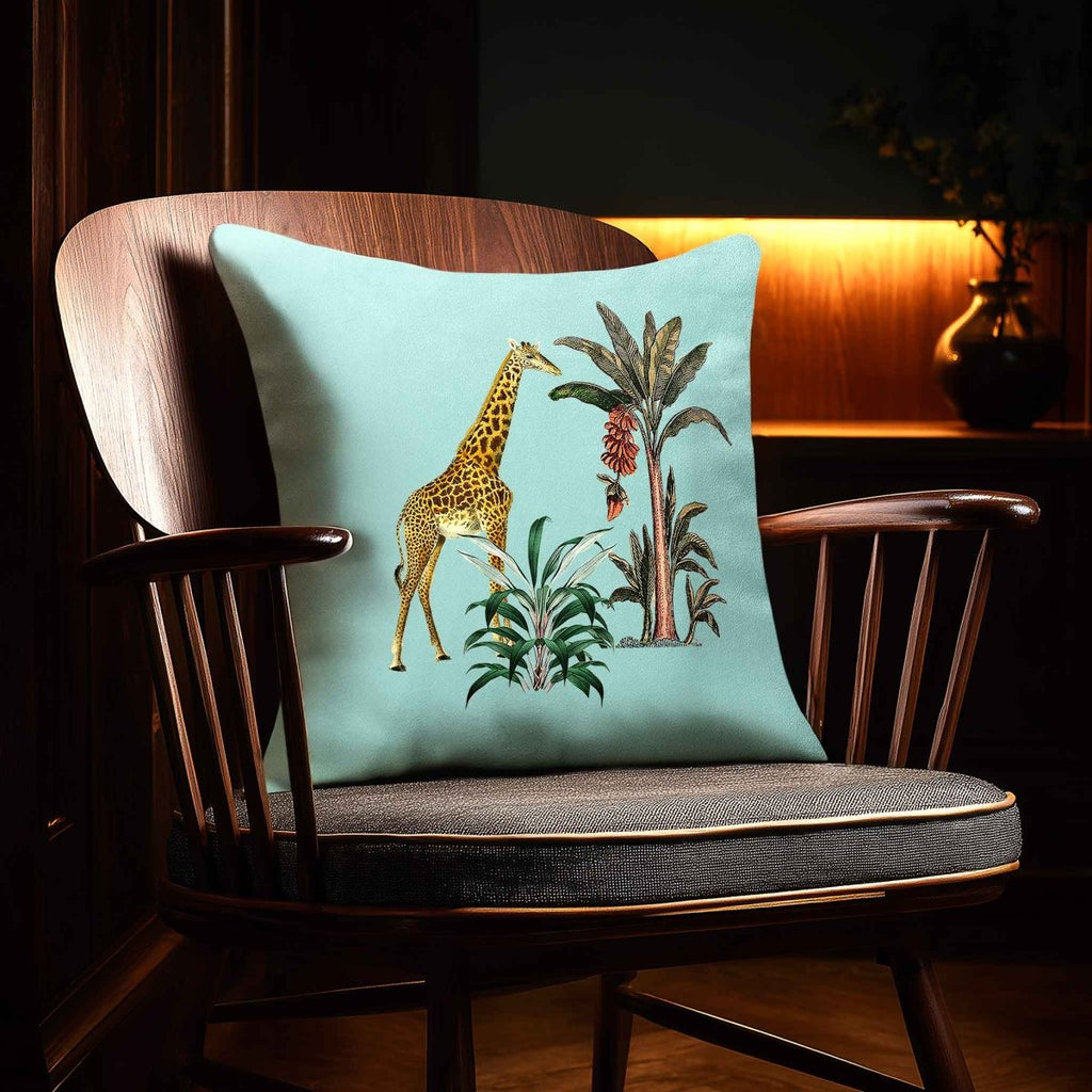 Giraffe | Sustainable Velvet Cushion - Blue Surf 40 x 40 cm Standard by Izabela Peters