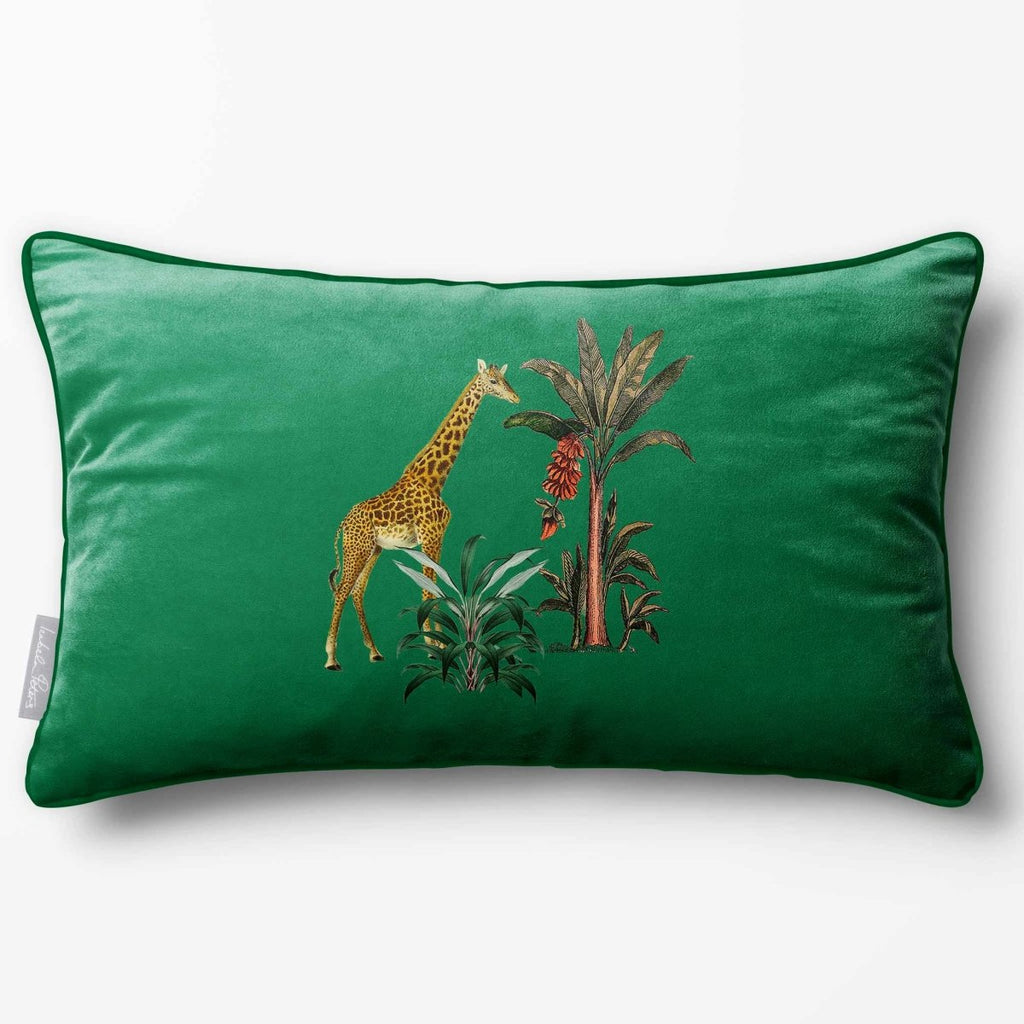 Giraffe | Sustainable Velvet Rectangle Cushion - Emerald Green 50 x 30 cm Piped by Izabela Peters