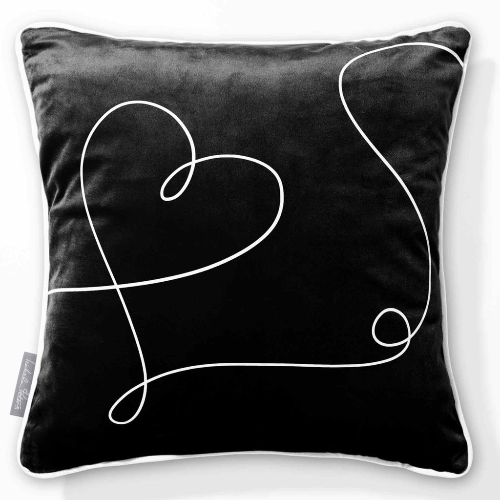Heart | Sustainable Velvet Cushion - Black & White 40 x 40 cm Piped by Izabela Peters