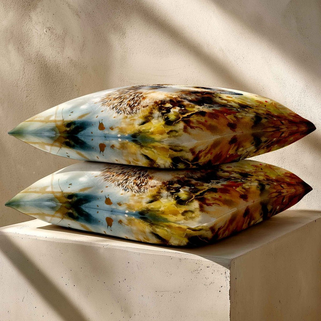 Hedgehog | Sustainable Velvet Cushion - 40 x 40 cm Standard by Izabela Peters