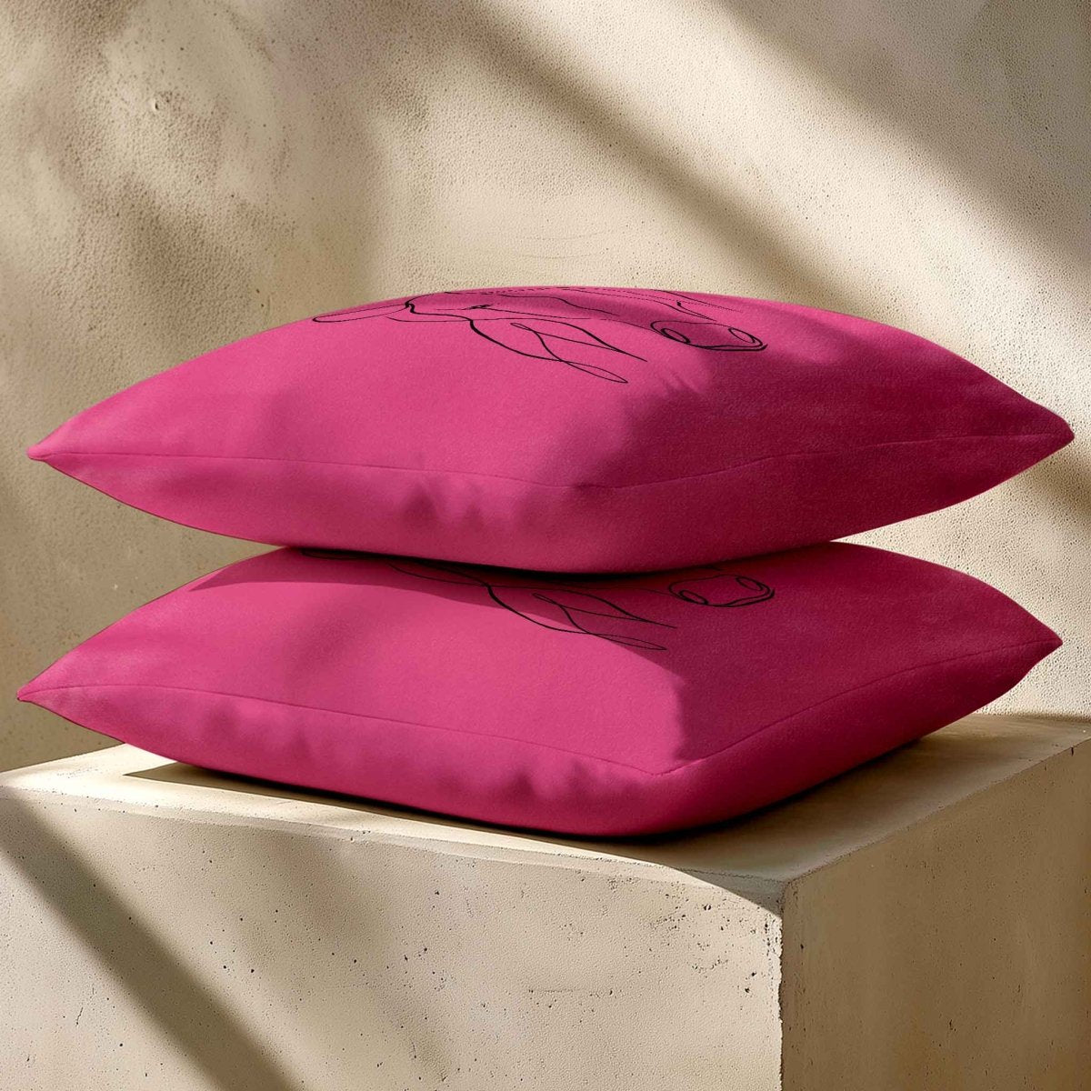 Horse | Sustainable Velvet Cushion - Hot Pink 40 x 40 cm Standard by Izabela Peters