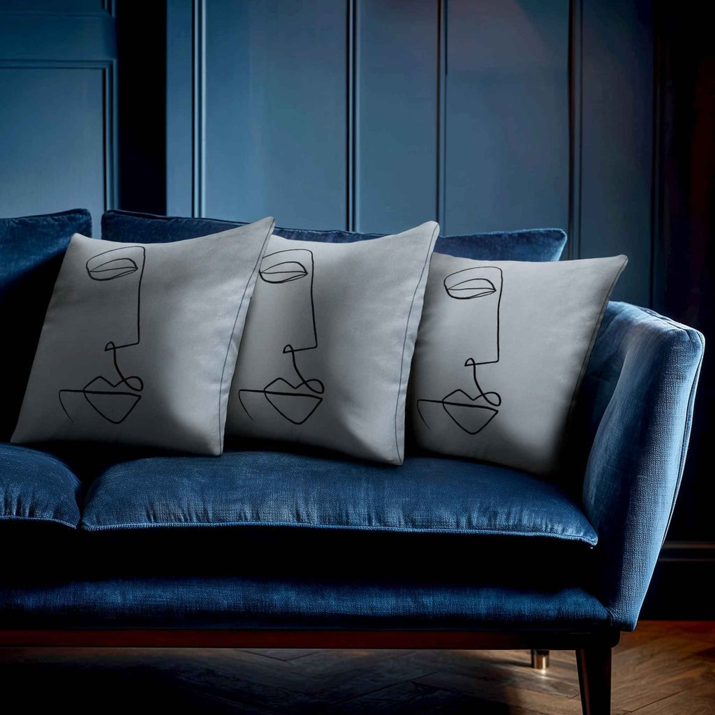 Joyful Face | Sustainable Velvet Cushion - French Grey 40 x 40 cm Standard by Izabela Peters