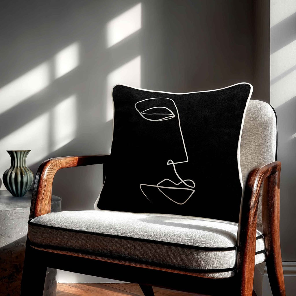 Joyful Face | Sustainable Velvet Cushion - Black & White 40 x 40 cm Standard by Izabela Peters