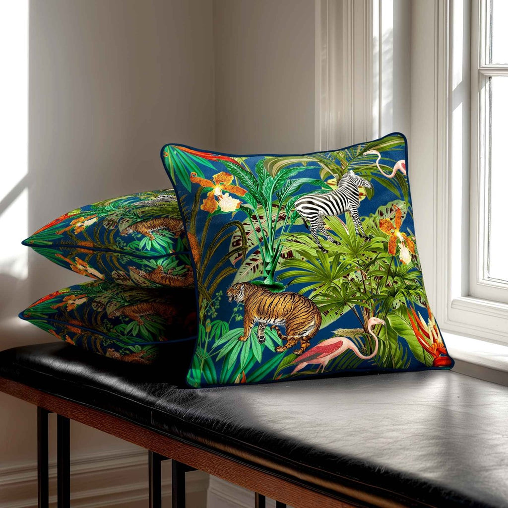 Jungle Fusion | Sustainable Velvet Cushion - Estate Blue 40 x 40 cm Standard by Izabela Peters