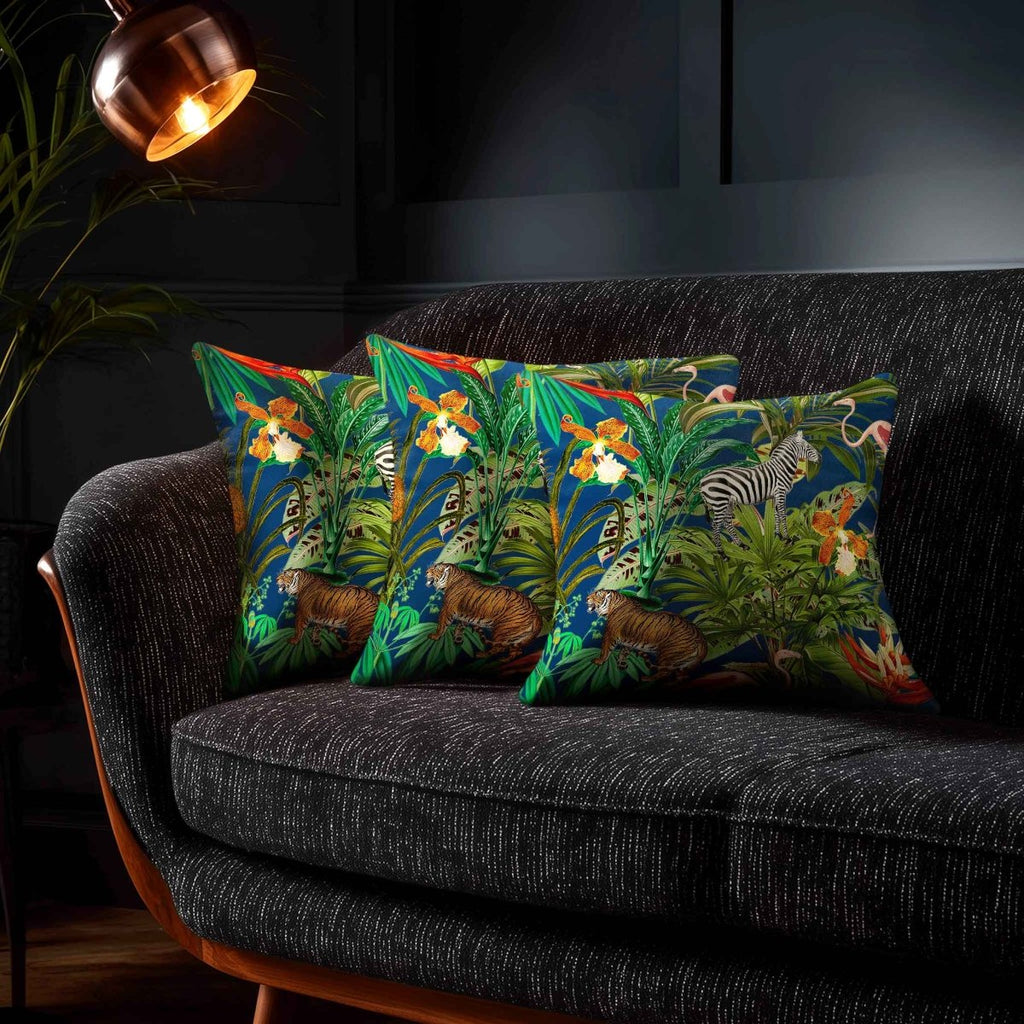 Jungle Fusion | Sustainable Velvet Cushion - Estate Blue 40 x 40 cm Standard by Izabela Peters