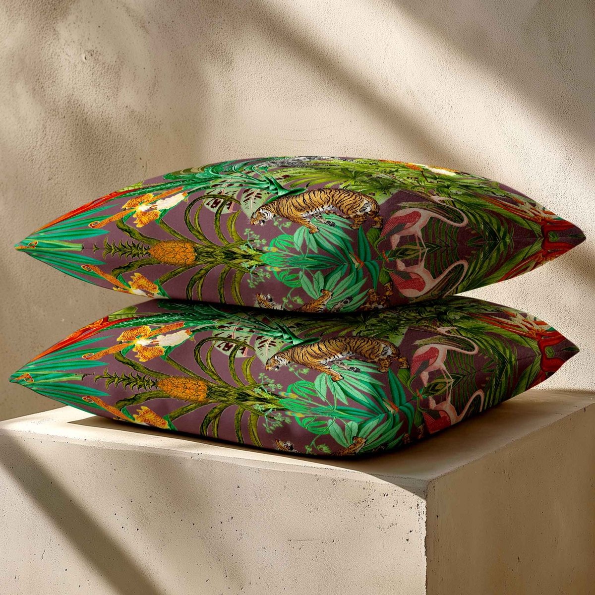 Jungle Fusion | Sustainable Velvet Cushion - Italian Grape 40 x 40 cm Standard by Izabela Peters
