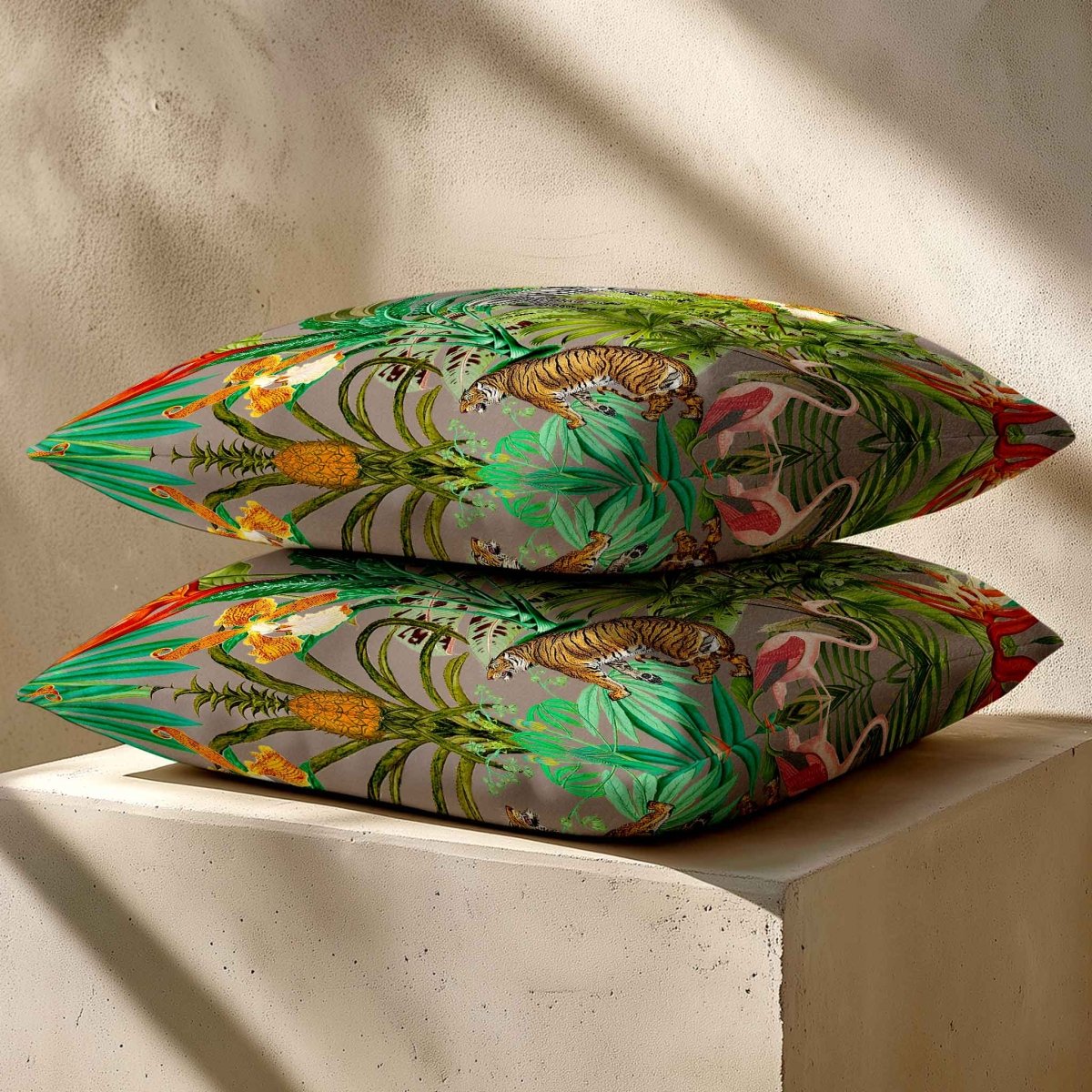 Jungle Fusion | Sustainable Velvet Cushion - Dovedale Stone 40 x 40 cm Standard by Izabela Peters