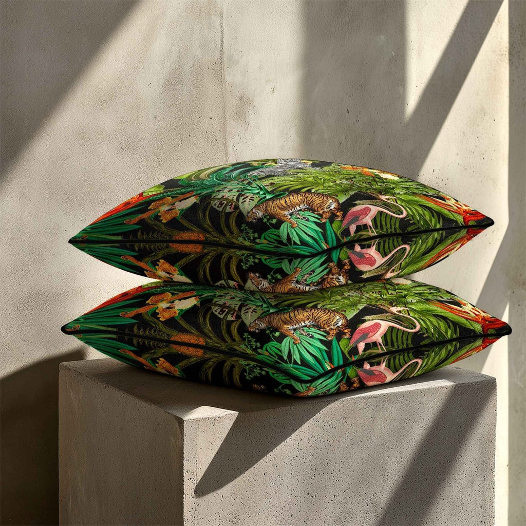 Jungle Fusion | Sustainable Velvet Cushion - Charcoal 40 x 40 cm Standard by Izabela Peters