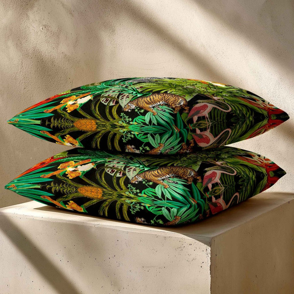 Jungle Fusion | Sustainable Velvet Cushion - Charcoal 40 x 40 cm Standard by Izabela Peters