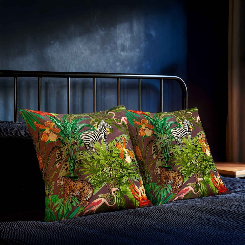 Jungle Fusion | Sustainable Velvet Cushion - Italian Grape 40 x 40 cm Standard by Izabela Peters
