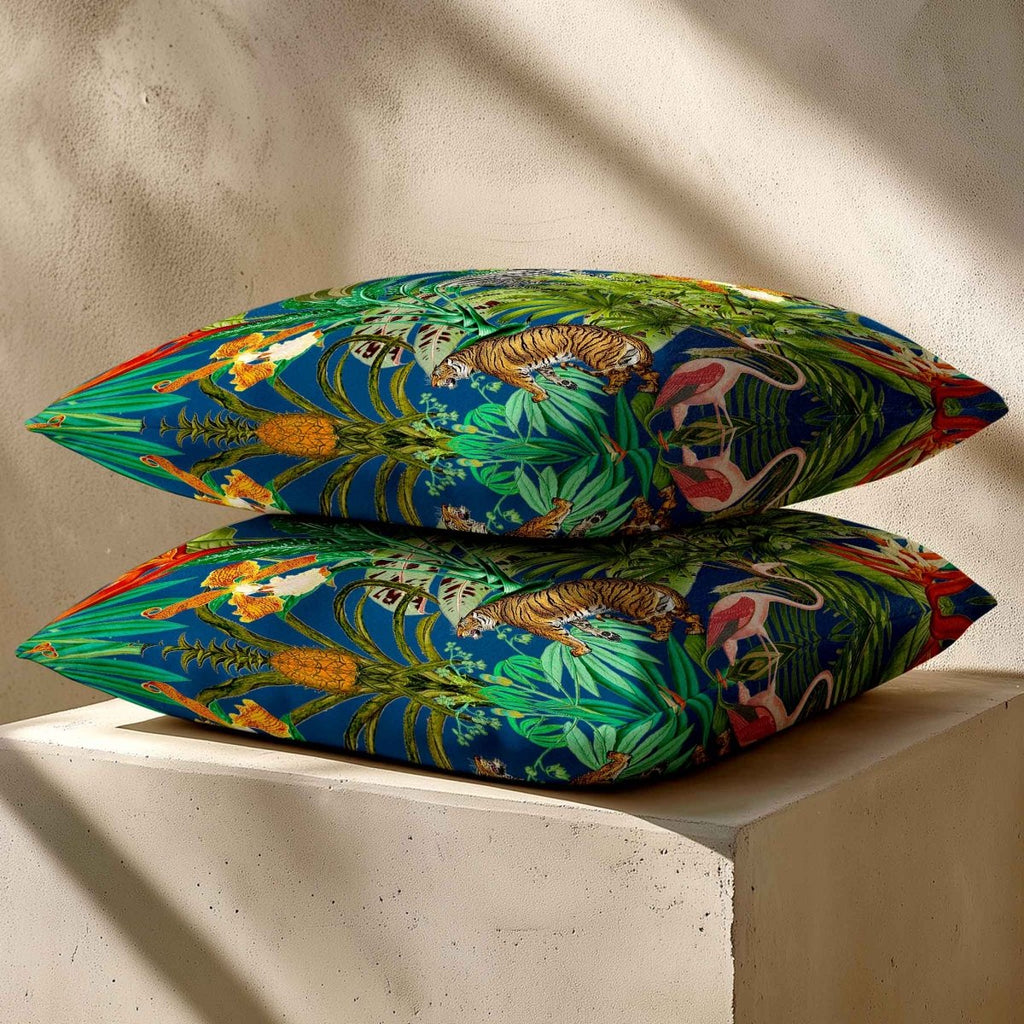 Jungle Fusion | Sustainable Velvet Cushion - Estate Blue 40 x 40 cm Standard by Izabela Peters