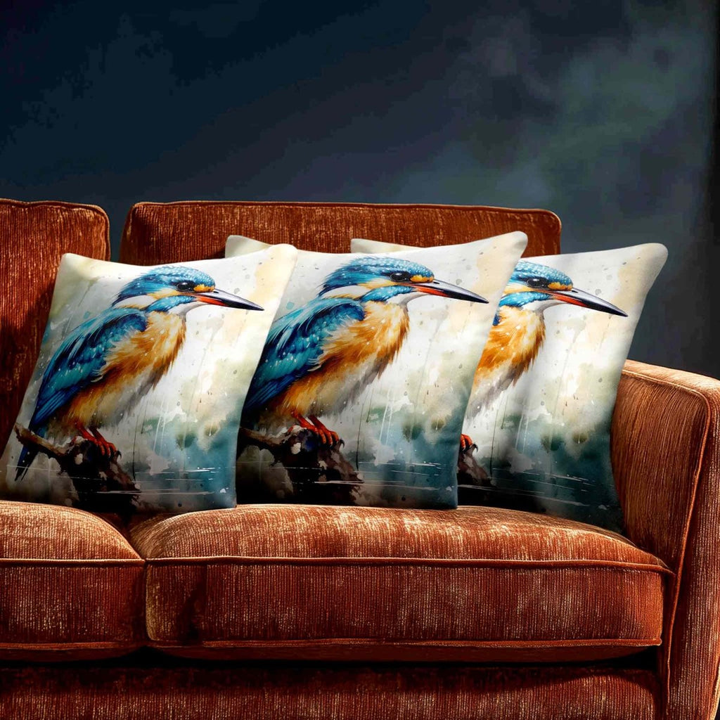 Kingfisher | Sustainable Velvet Cushion - 40 x 40 cm Standard by Izabela Peters