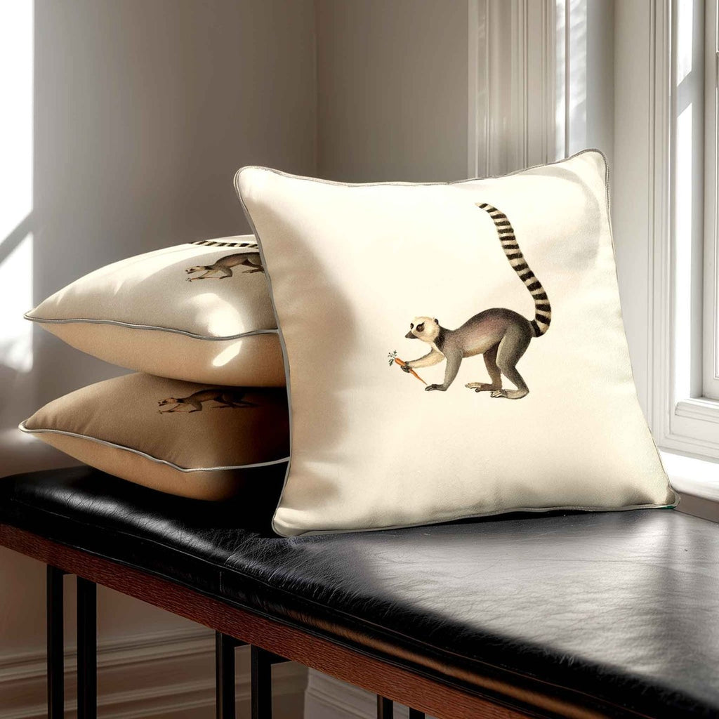 Lemur | Sustainable Velvet Cushion - Ivory Cream 40 x 40 cm Standard by Izabela Peters