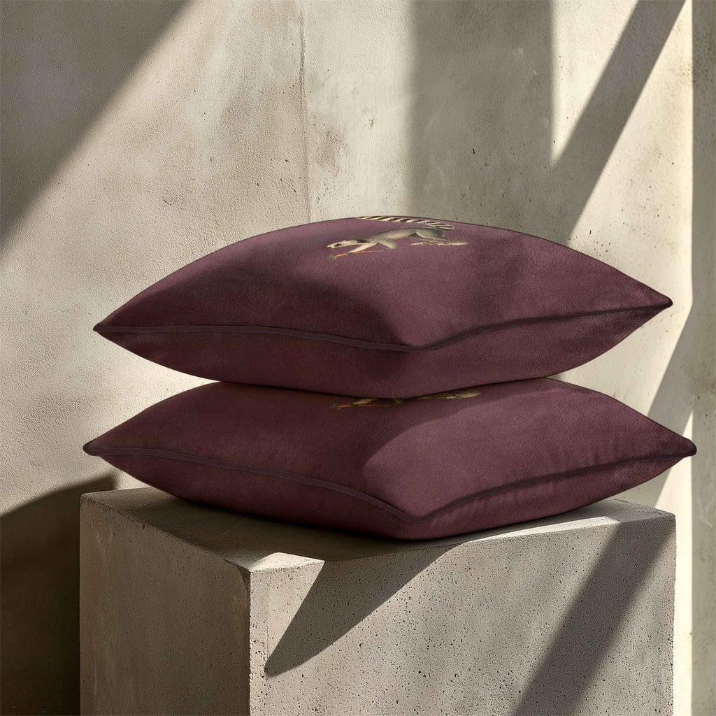 Lemur | Sustainable Velvet Cushion - Italian Grape 40 x 40 cm Standard by Izabela Peters
