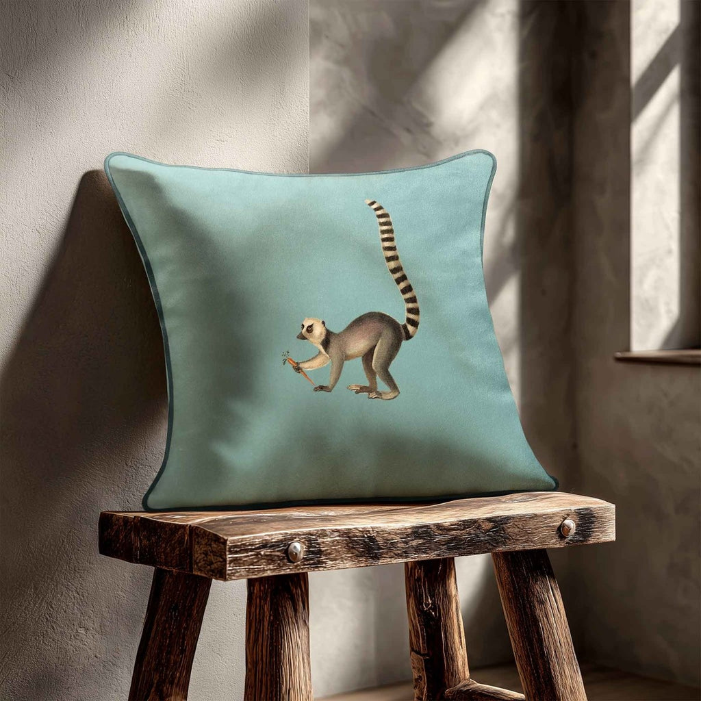 Lemur | Sustainable Velvet Cushion - Blue Surf 40 x 40 cm Standard by Izabela Peters