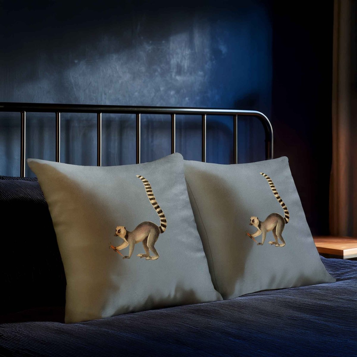 Lemur | Sustainable Velvet Cushion - French Grey 40 x 40 cm Standard by Izabela Peters