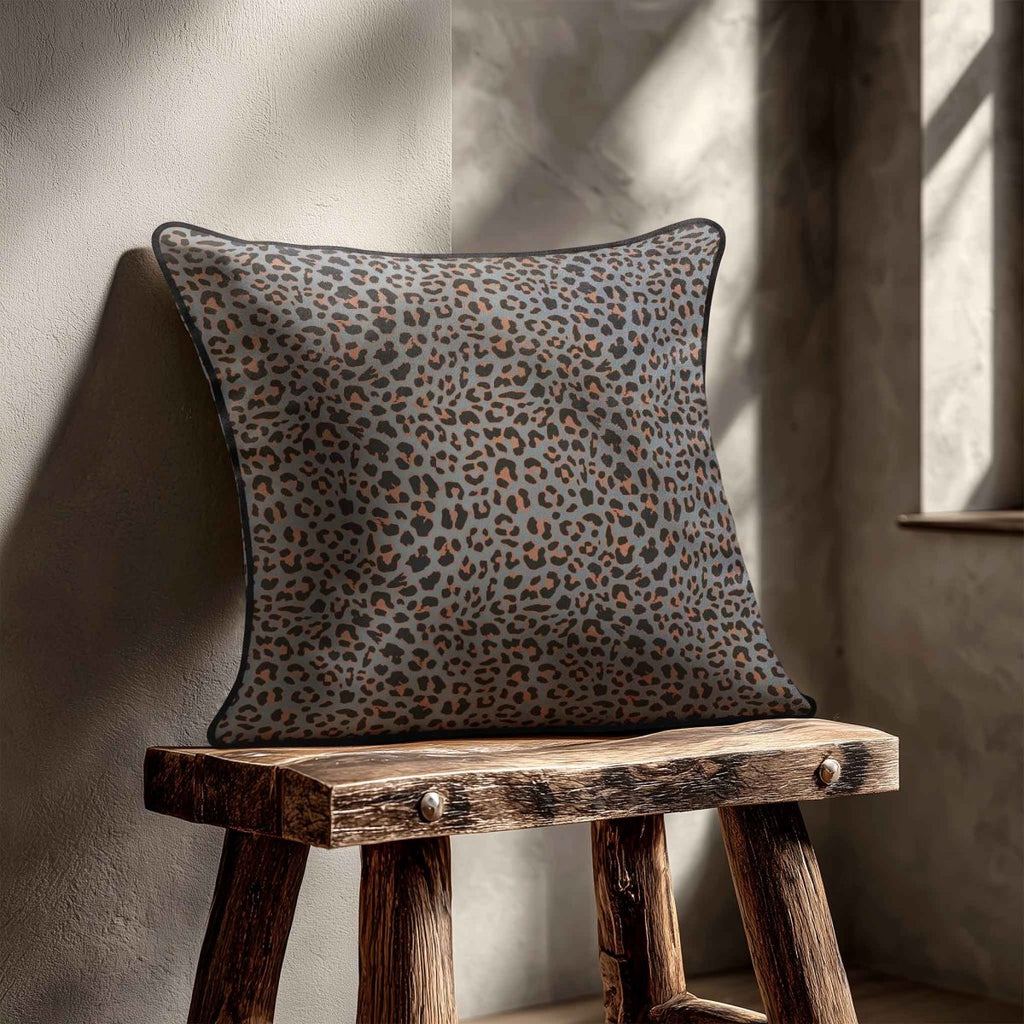Leopard Print | Sustainable Velvet Cushion - French Grey 40 x 40 cm Piped by Izabela Peters