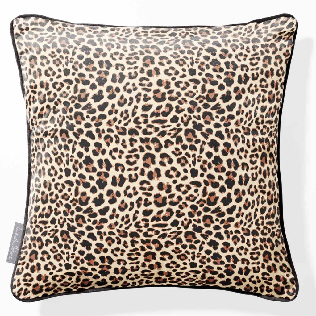Leopard Print | Sustainable Velvet Cushion - Cream 40 x 40 cm Piped by Izabela Peters
