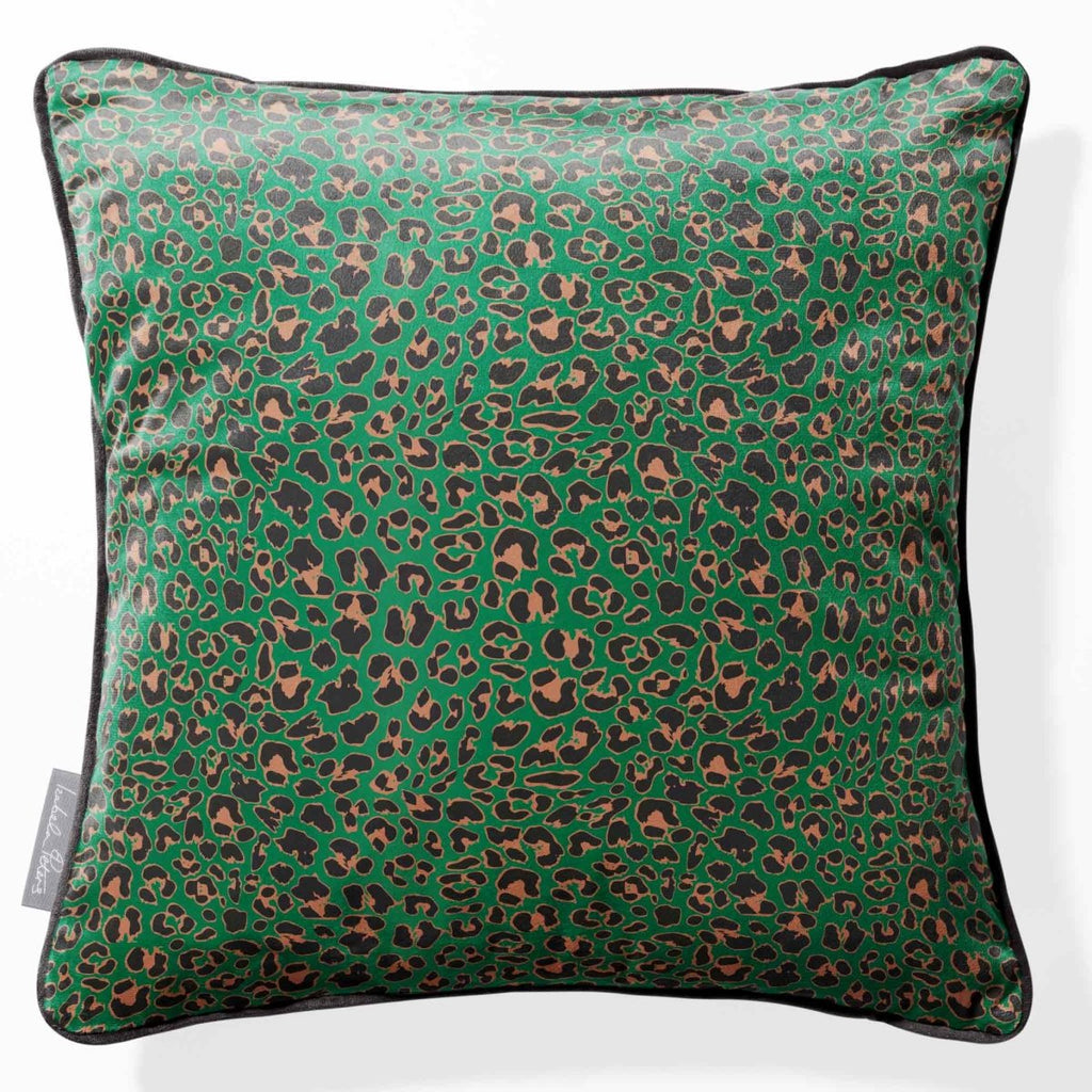 Leopard Print | Sustainable Velvet Cushion - Emerald Green 40 x 40 cm Piped by Izabela Peters