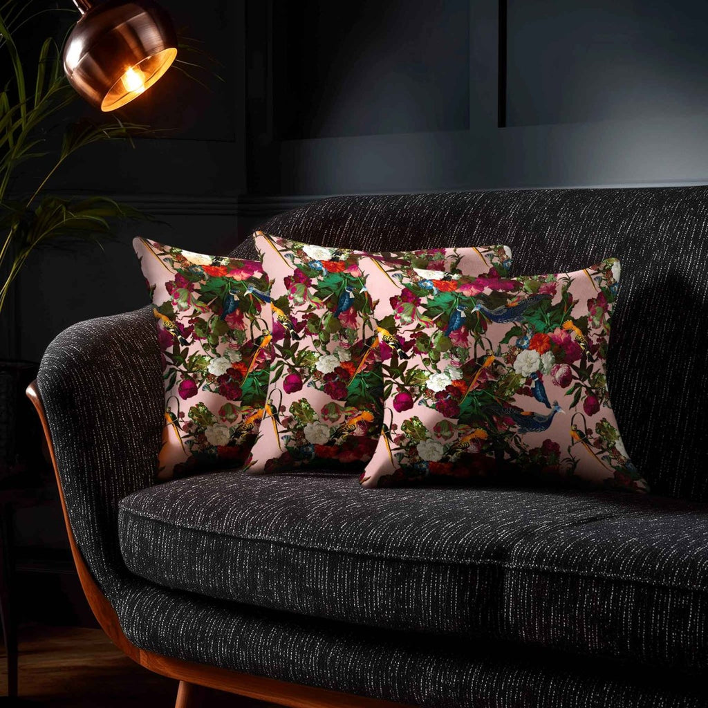 Manor House Garden | Sustainable Velvet Cushion - Rosewater 40 x 40 cm Smooth by Izabela Peters