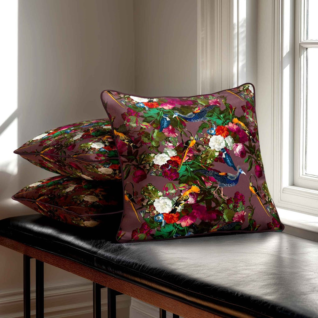 Manor House Garden | Sustainable Velvet Cushion - Italian Grape 40 x 40 cm Smooth by Izabela Peters