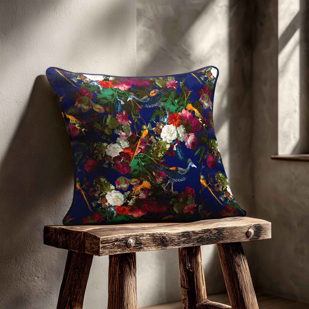 Manor House Garden | Sustainable Velvet Cushion - Midnight 40 x 40 cm Smooth by Izabela Peters