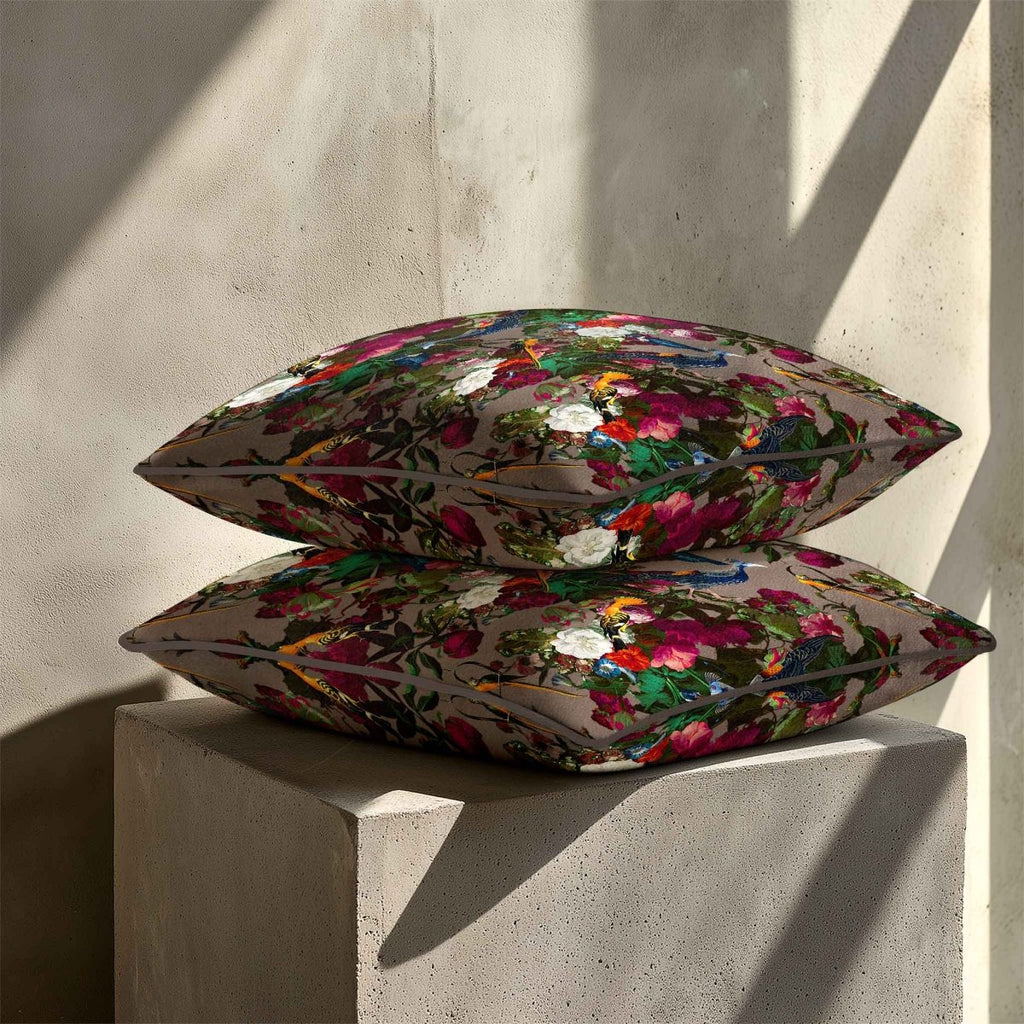 Manor House Garden | Sustainable Velvet Cushion - Dovedale Stone 40 x 40 cm Smooth by Izabela Peters