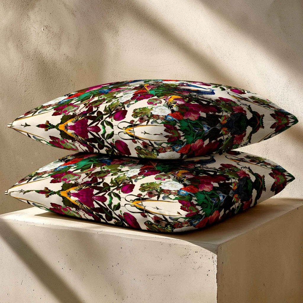 Manor House Garden | Sustainable Velvet Cushion - Ivory Cream 40 x 40 cm Smooth by Izabela Peters