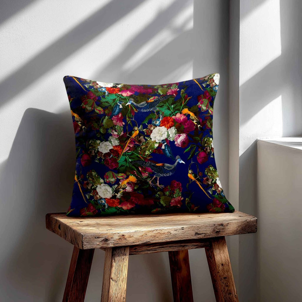 Manor House Garden | Sustainable Velvet Cushion - Midnight 40 x 40 cm Smooth by Izabela Peters
