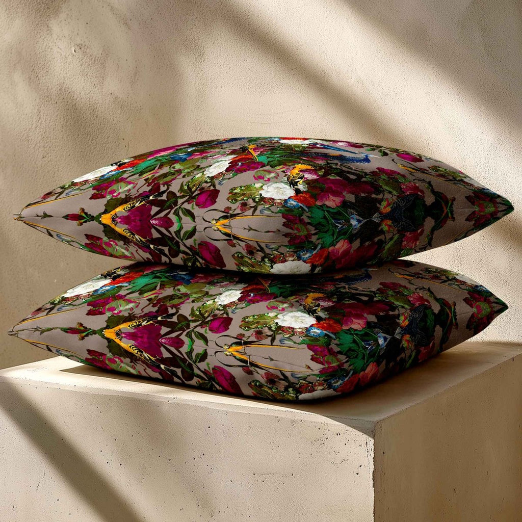 Manor House Garden | Sustainable Velvet Cushion - Dovedale Stone 40 x 40 cm Smooth by Izabela Peters