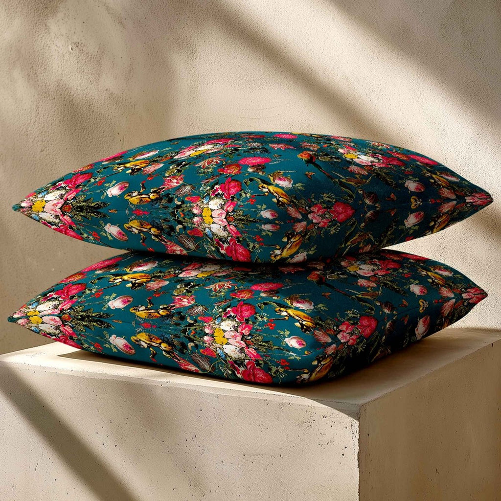 Monkey Puzzle | Sustainable Velvet Cushion - Teal 40 x 40 cm Standard by Izabela Peters