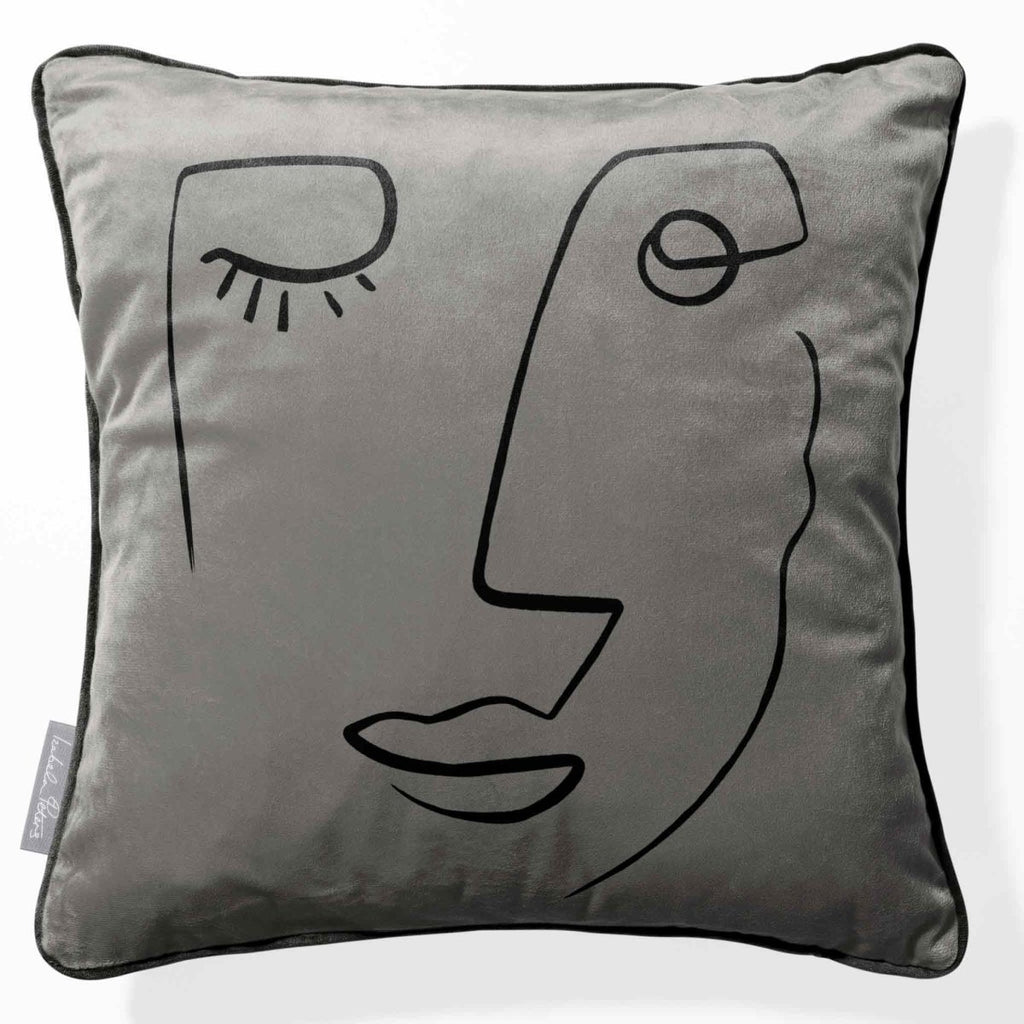 Open Face | Sustainable Velvet Cushion - Hot Pink 40 x 40 cm Standard by Izabela Peters