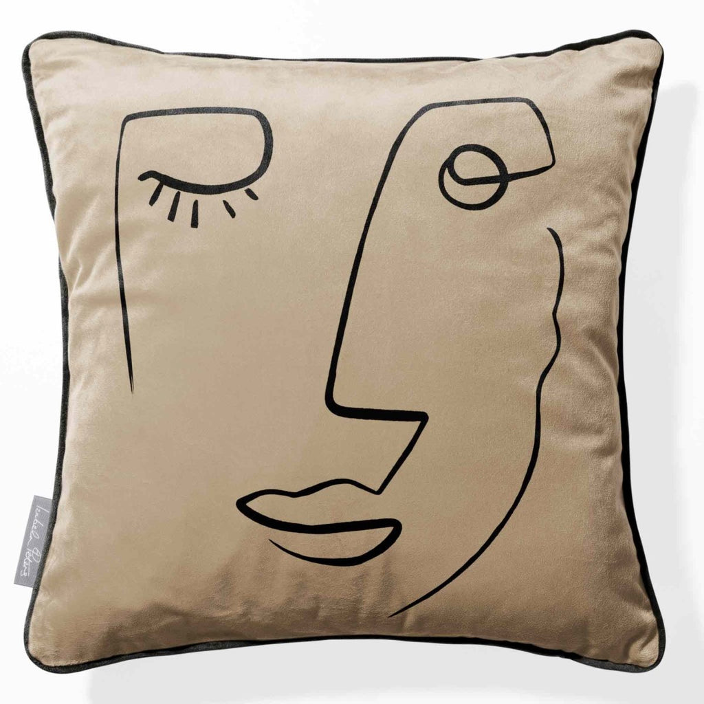 Open Face | Sustainable Velvet Cushion - Taupe 40 x 40 cm Piped by Izabela Peters