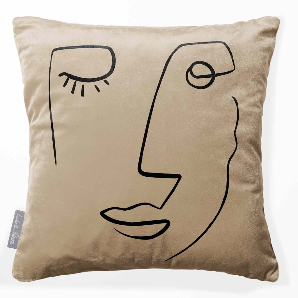 Open Face | Sustainable Velvet Cushion - Taupe 40 x 40 cm Standard by Izabela Peters