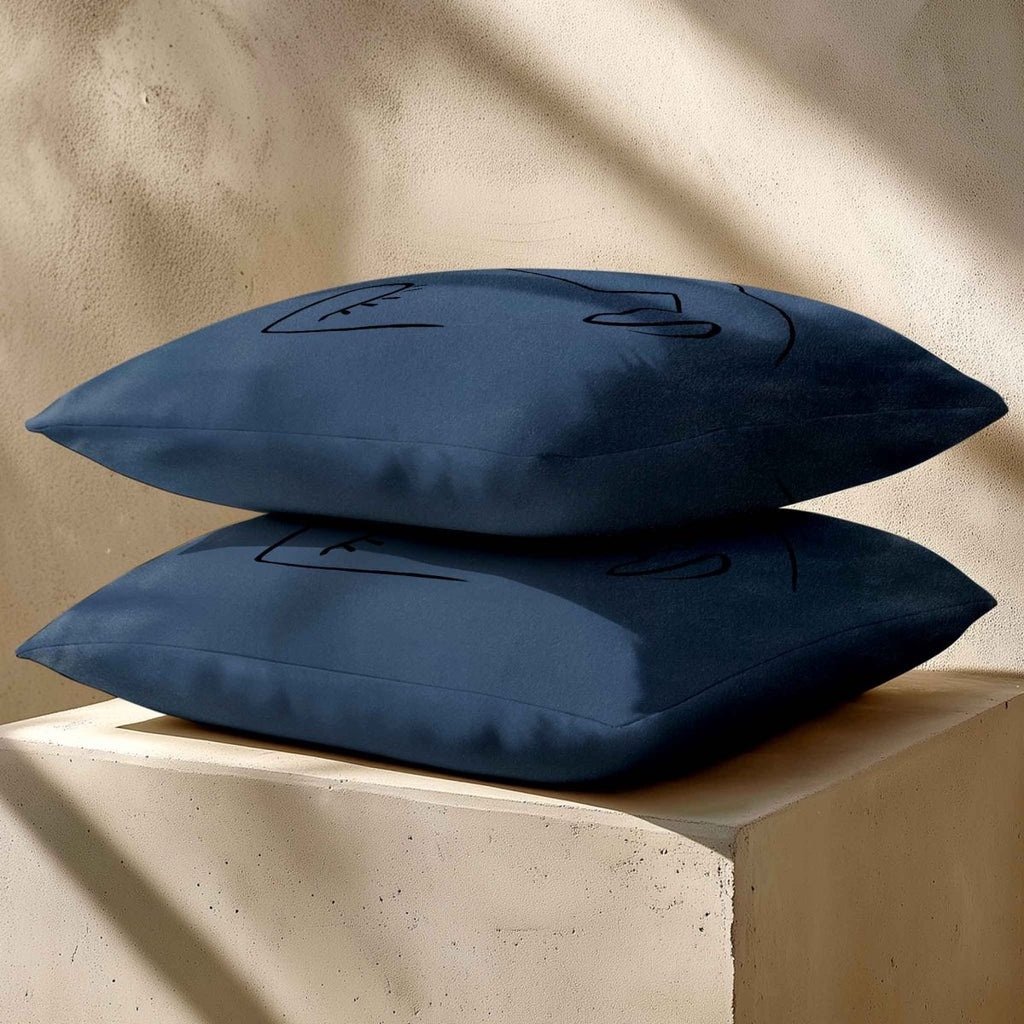 Open Face | Sustainable Velvet Cushion - Petrol Blue 40 x 40 cm Standard by Izabela Peters