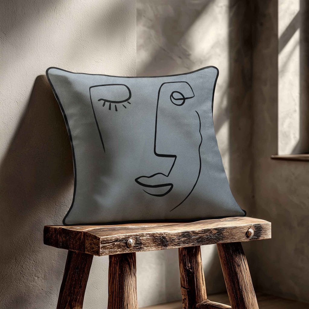 Open Face | Sustainable Velvet Cushion - French Grey 40 x 40 cm Standard by Izabela Peters