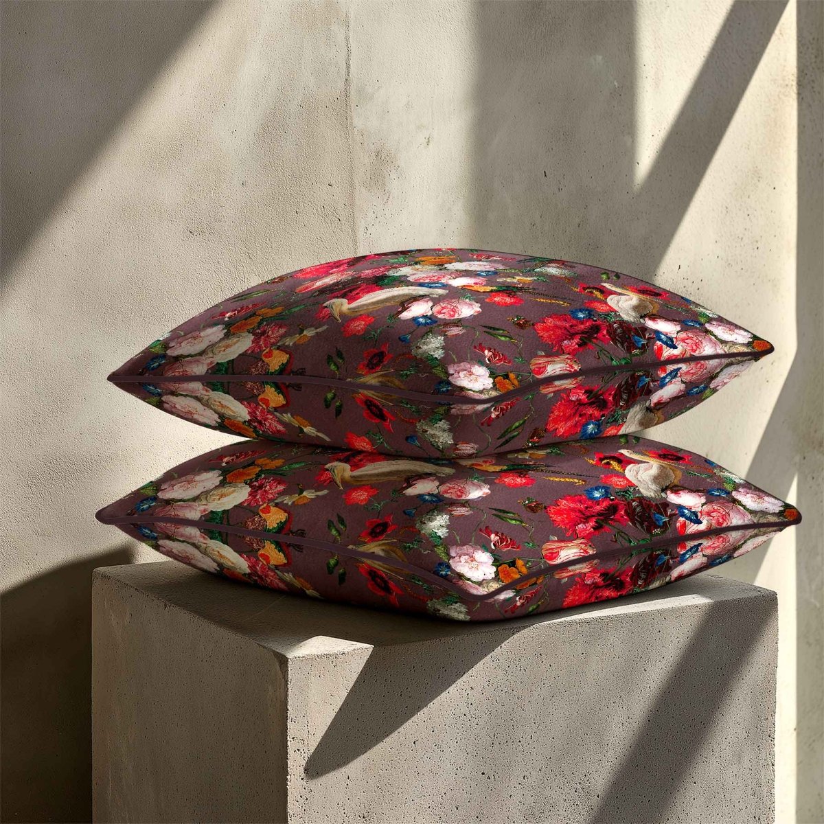 Peruvian Paradise | Sustainable Velvet Cushion - Italian Grape 40 x 40 cm Standard by Izabela Peters