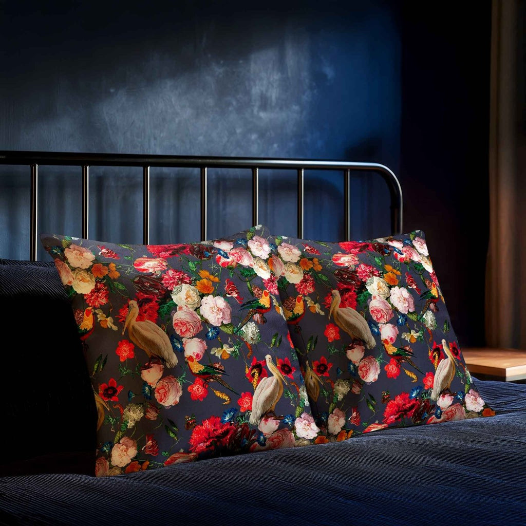 Peruvian Paradise | Sustainable Velvet Cushion - Graphite 40 x 40 cm Standard by Izabela Peters