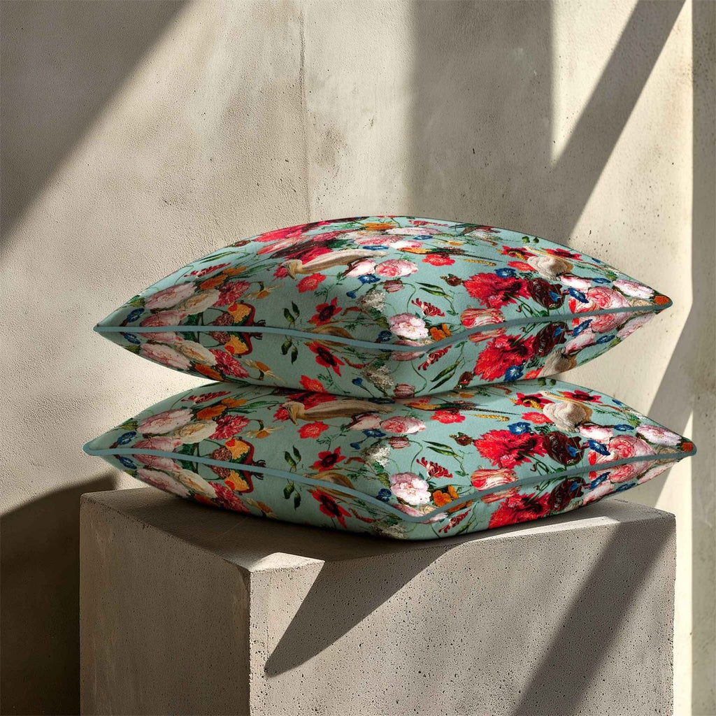 Peruvian Paradise | Sustainable Velvet Cushion - Blue Surf 40 x 40 cm Standard by Izabela Peters